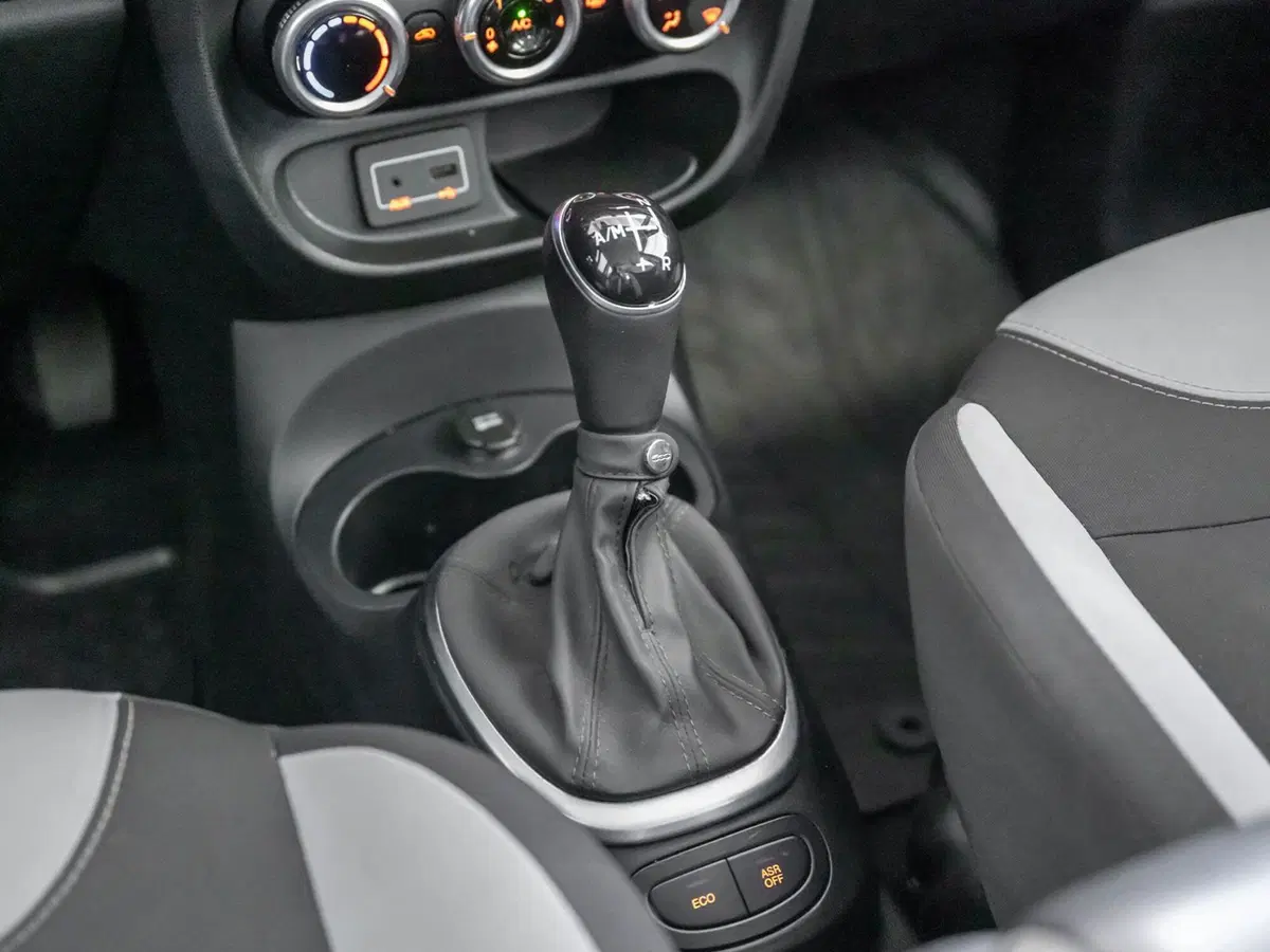 Fiat 500L usata a Foggia (16)