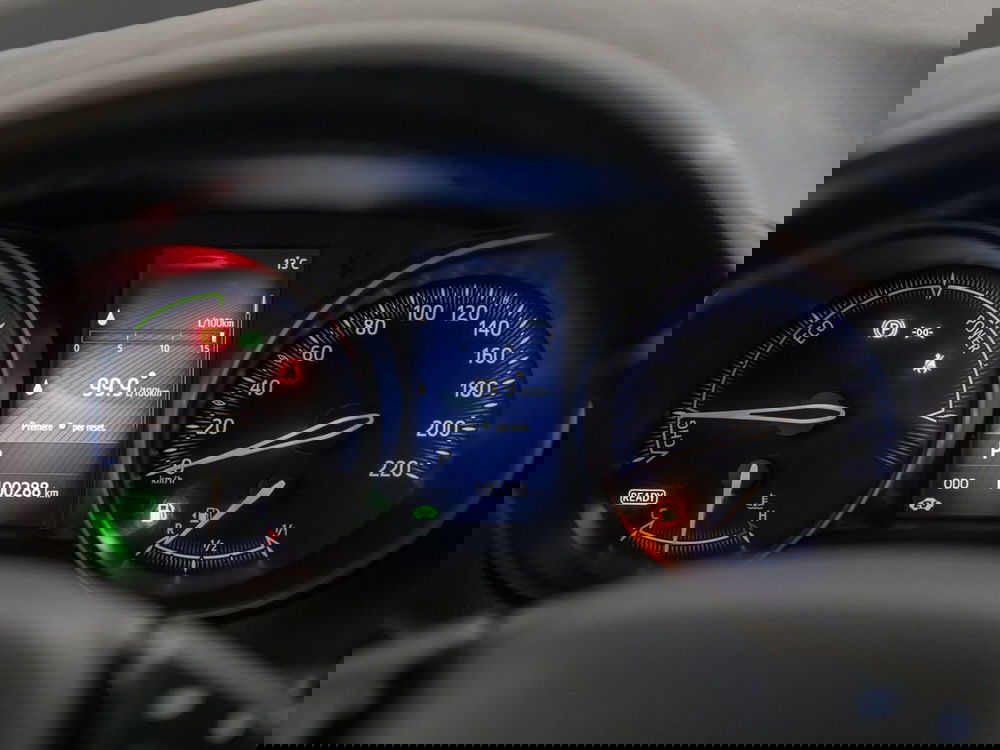 Toyota Toyota C-HR usata a Foggia (13)