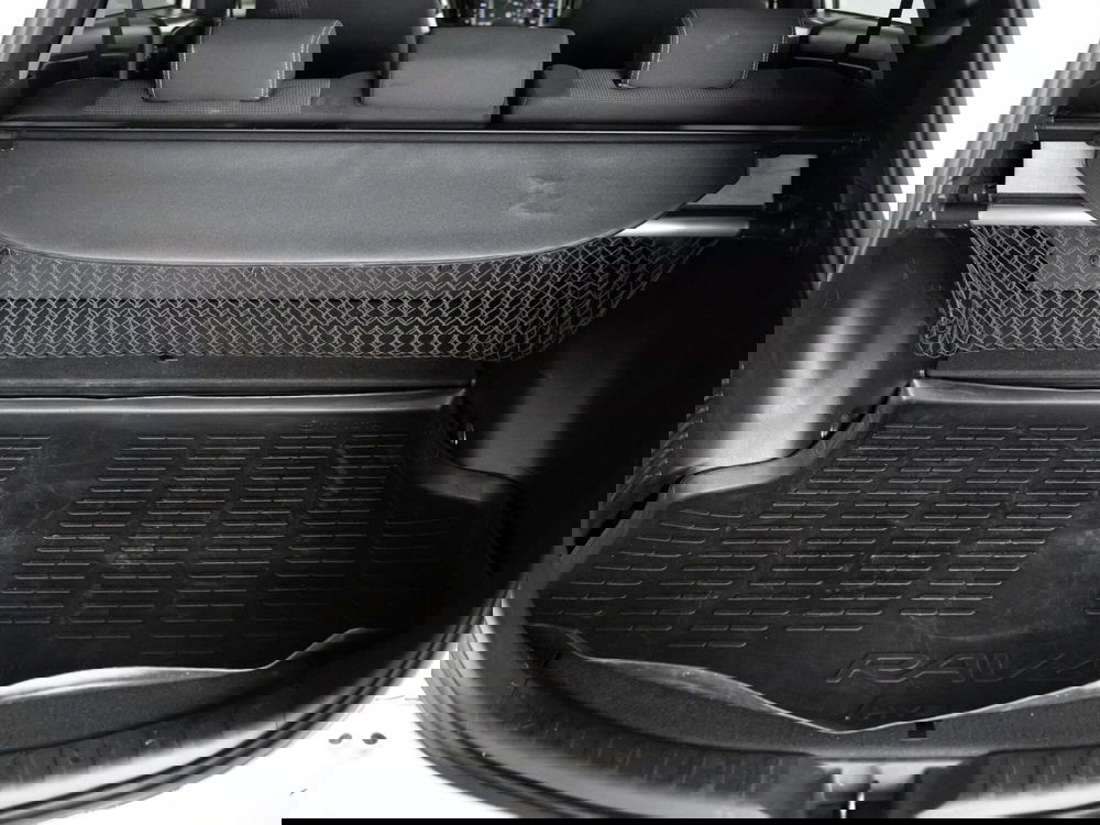 Toyota Rav4 usata a Foggia (11)