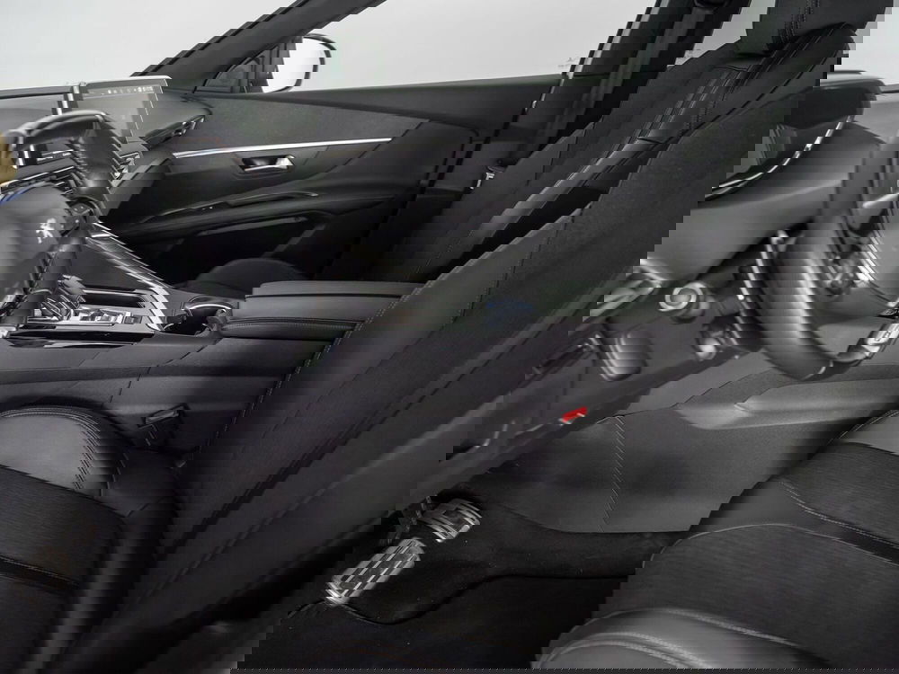 Peugeot 3008 usata a Foggia (11)