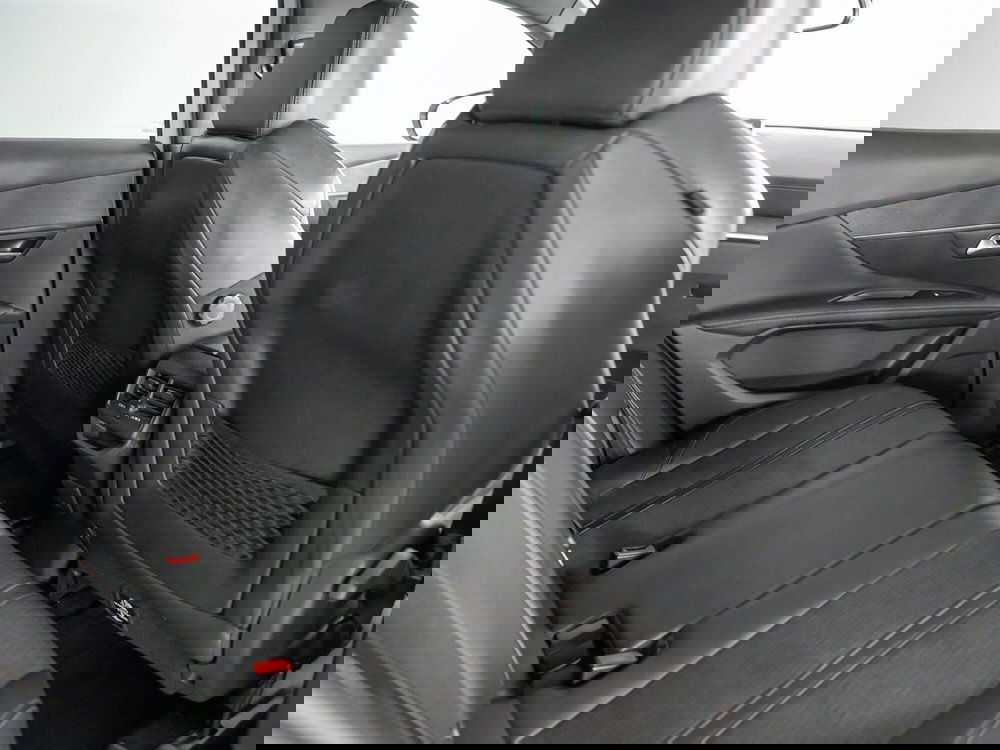 Peugeot 3008 usata a Foggia (7)