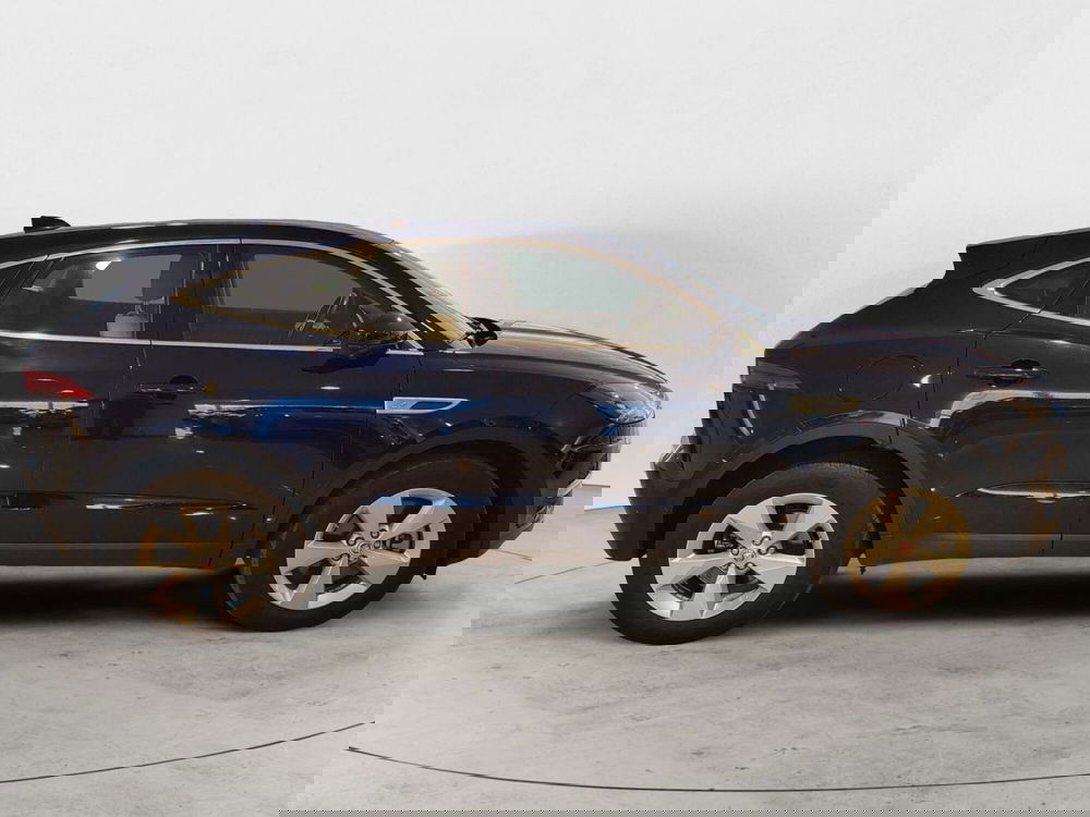 Jaguar E-Pace usata a Catania (6)