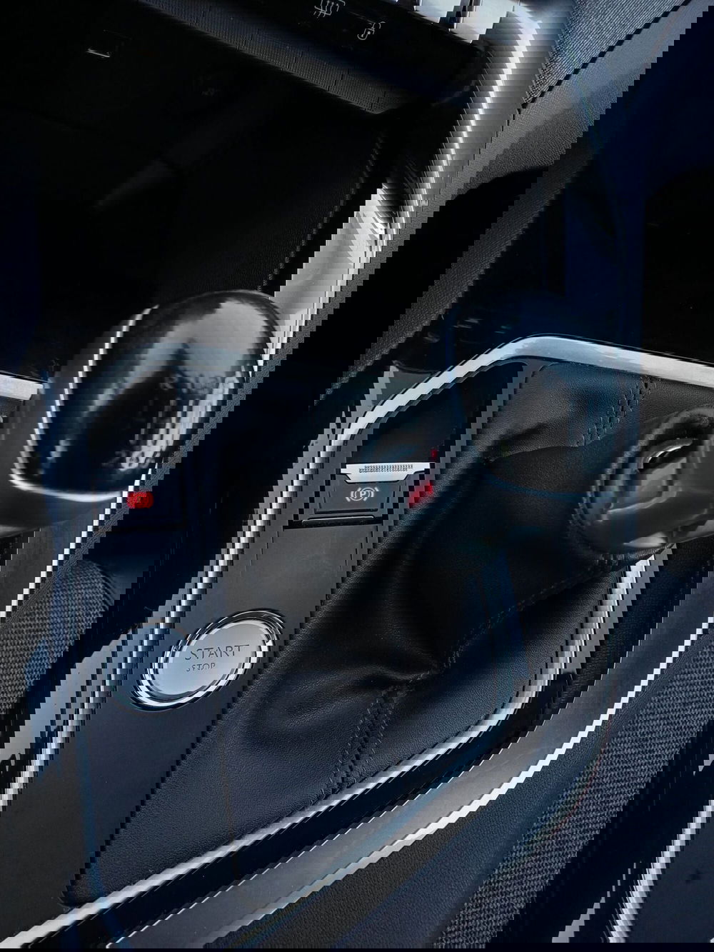 Peugeot 3008 usata a Modena (14)