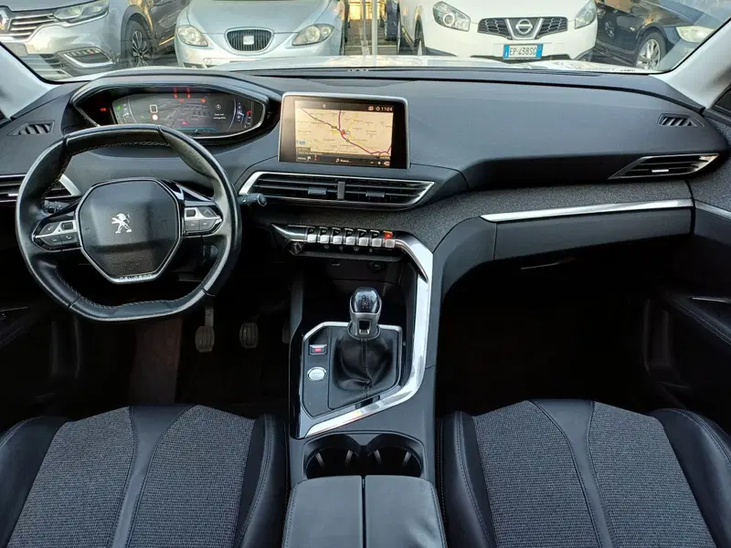 Peugeot 3008 usata a Modena (9)