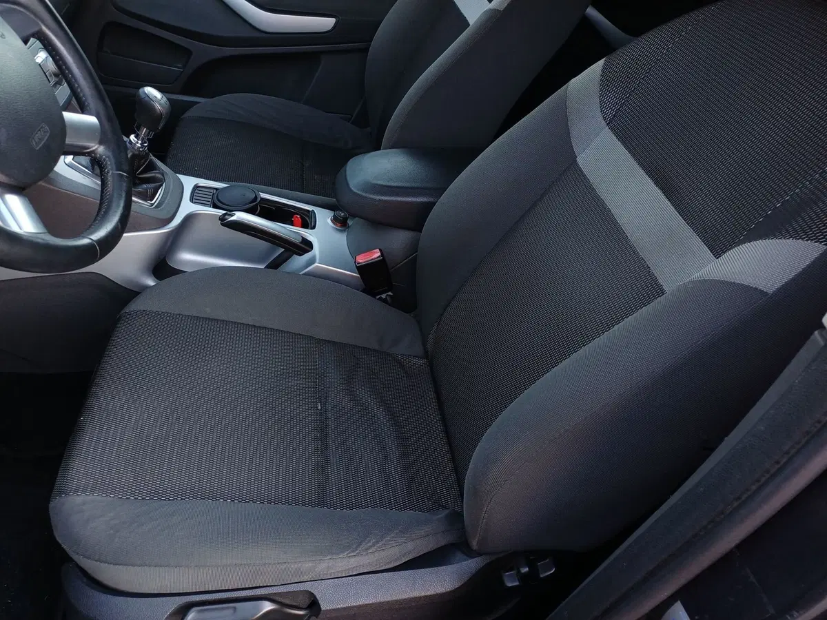Ford Kuga usata a Modena (12)