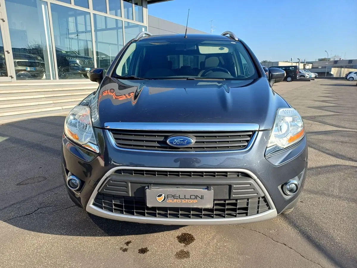 Ford Kuga usata a Modena (3)