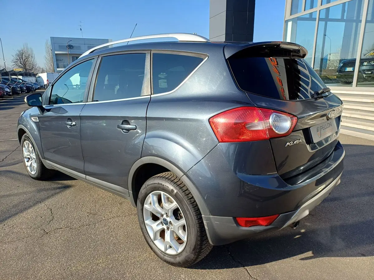 Ford Kuga usata a Modena (7)