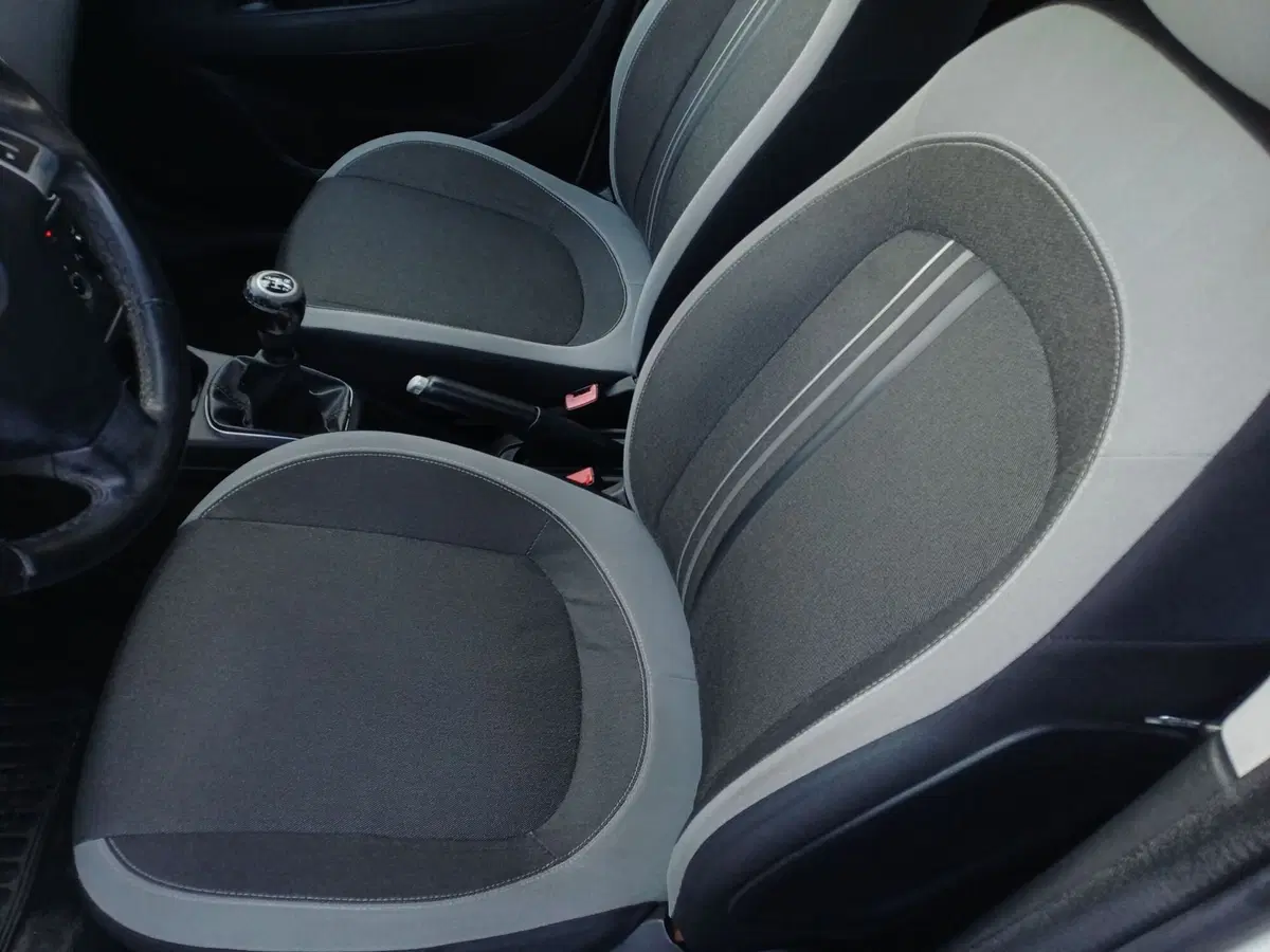 Fiat Grande Punto usata a Modena (10)