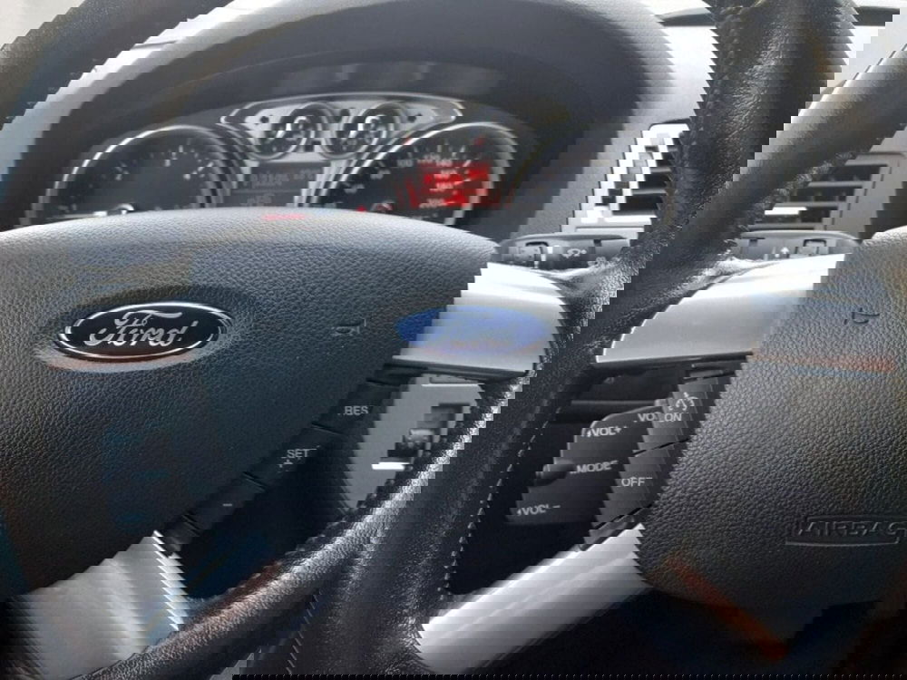 Ford Kuga usata a Modena (14)