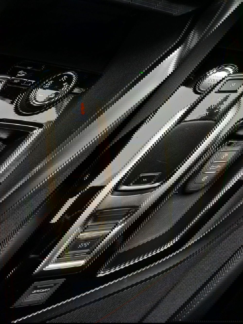 Peugeot 3008 usata a Modena (14)