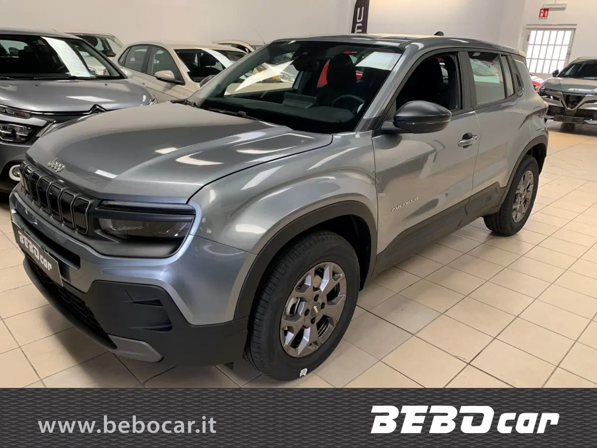 Jeep Avenger nuova a Torino