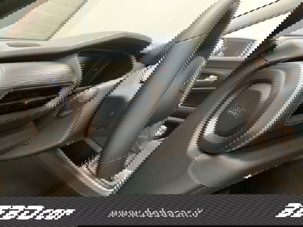 Jeep Avenger nuova a Torino (14)