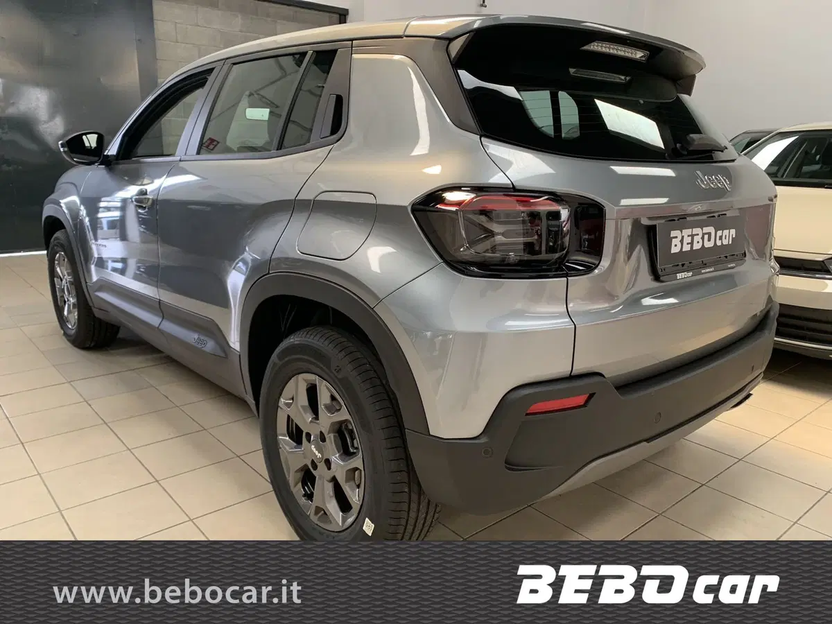 Jeep Avenger nuova a Torino (3)