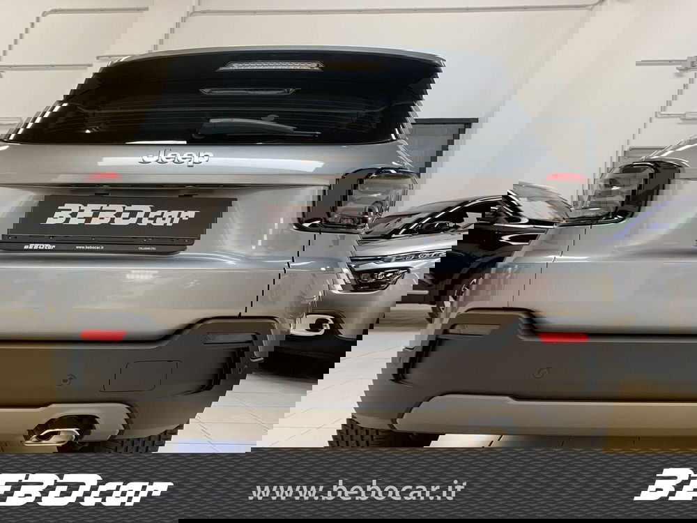 Jeep Avenger nuova a Torino (5)