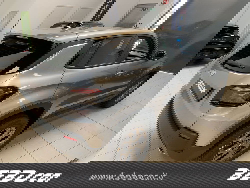 Jeep Avenger nuova a Torino (7)