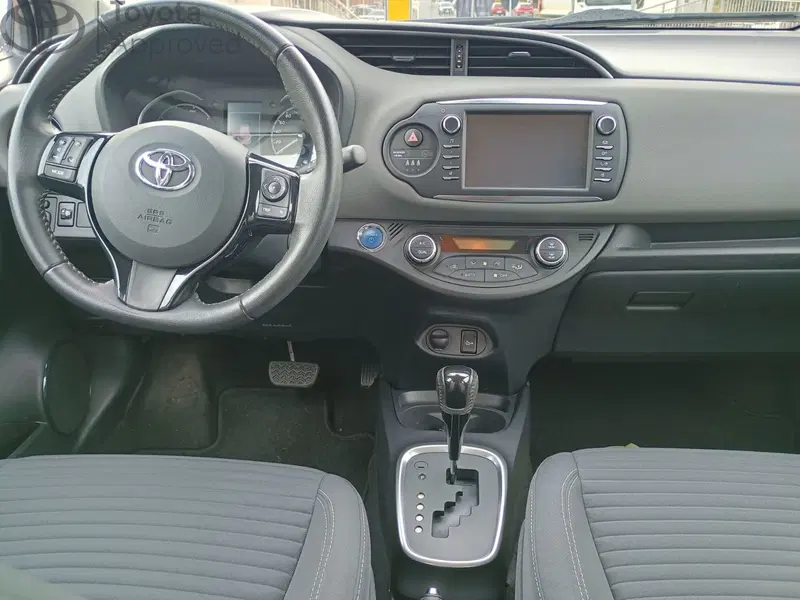 Toyota Yaris usata a Reggio Calabria (11)