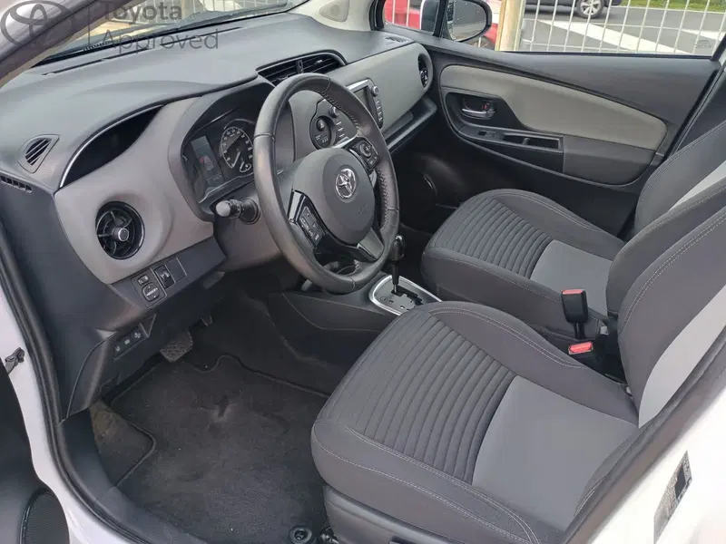 Toyota Yaris usata a Reggio Calabria (6)