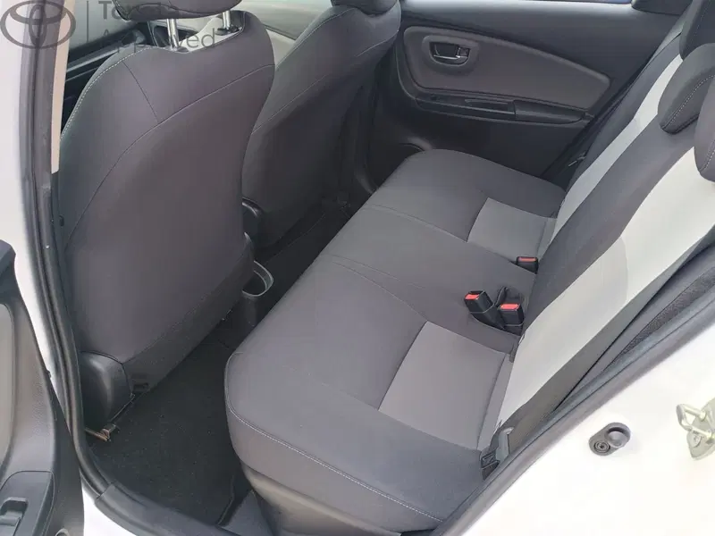 Toyota Yaris usata a Reggio Calabria (8)