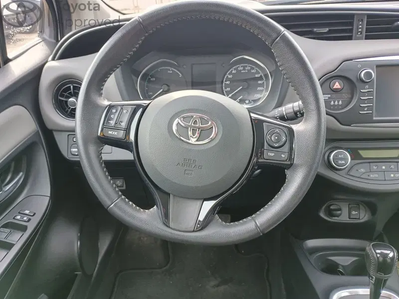 Toyota Yaris usata a Reggio Calabria (9)