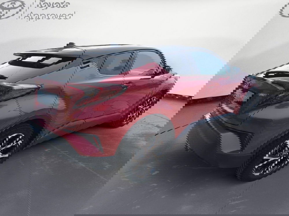 Toyota Toyota C-HR usata a Reggio Calabria (5)