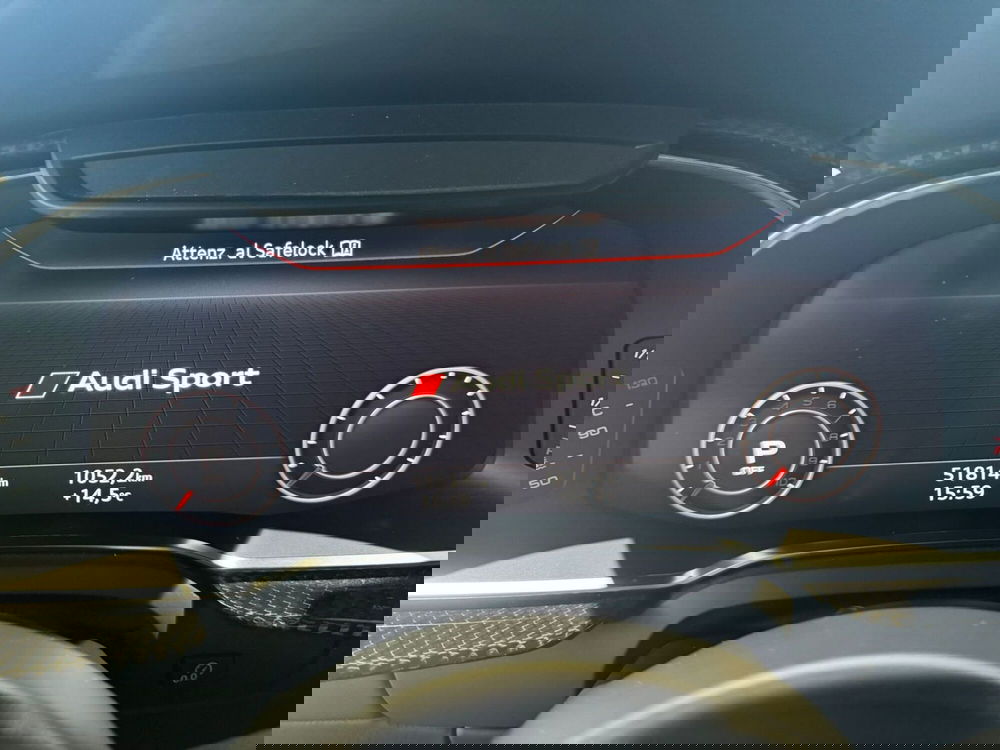 Audi R8 Cabrio usata a Firenze (13)