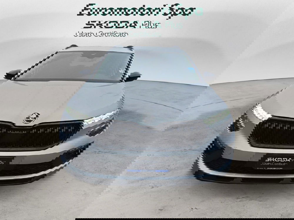 Skoda Kamiq nuova a Siena (8)