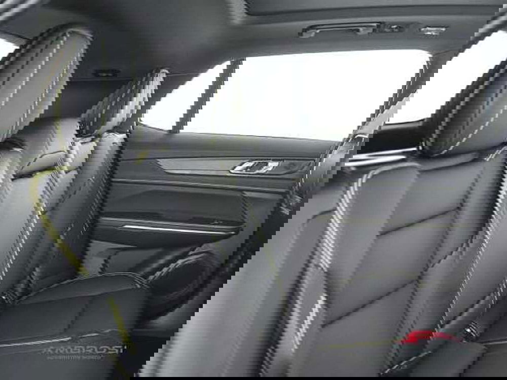 Lynk & Co 01 nuova a Viterbo (11)