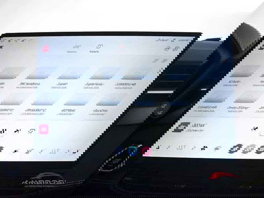 Lynk & Co 01 nuova a Viterbo (13)