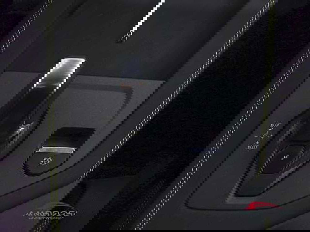 Lynk & Co 01 nuova a Viterbo (20)