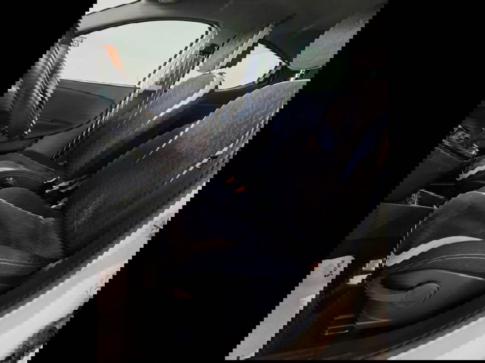 Lancia Ypsilon usata a Torino (13)