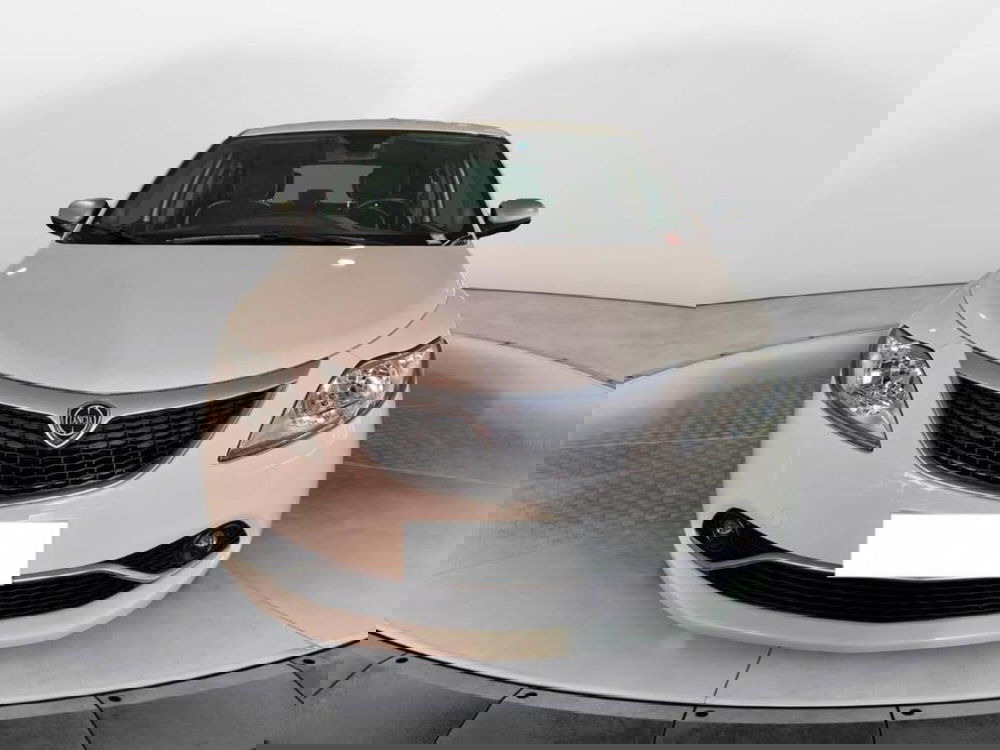 Lancia Ypsilon usata a Torino (2)