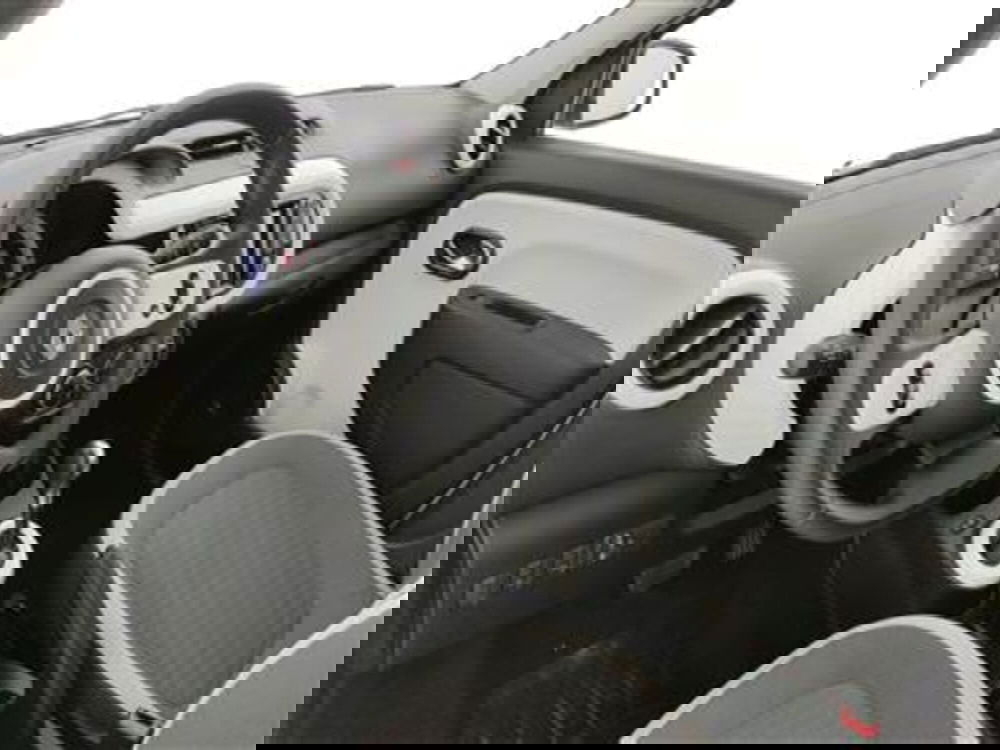 Renault Twingo usata a Bari (14)