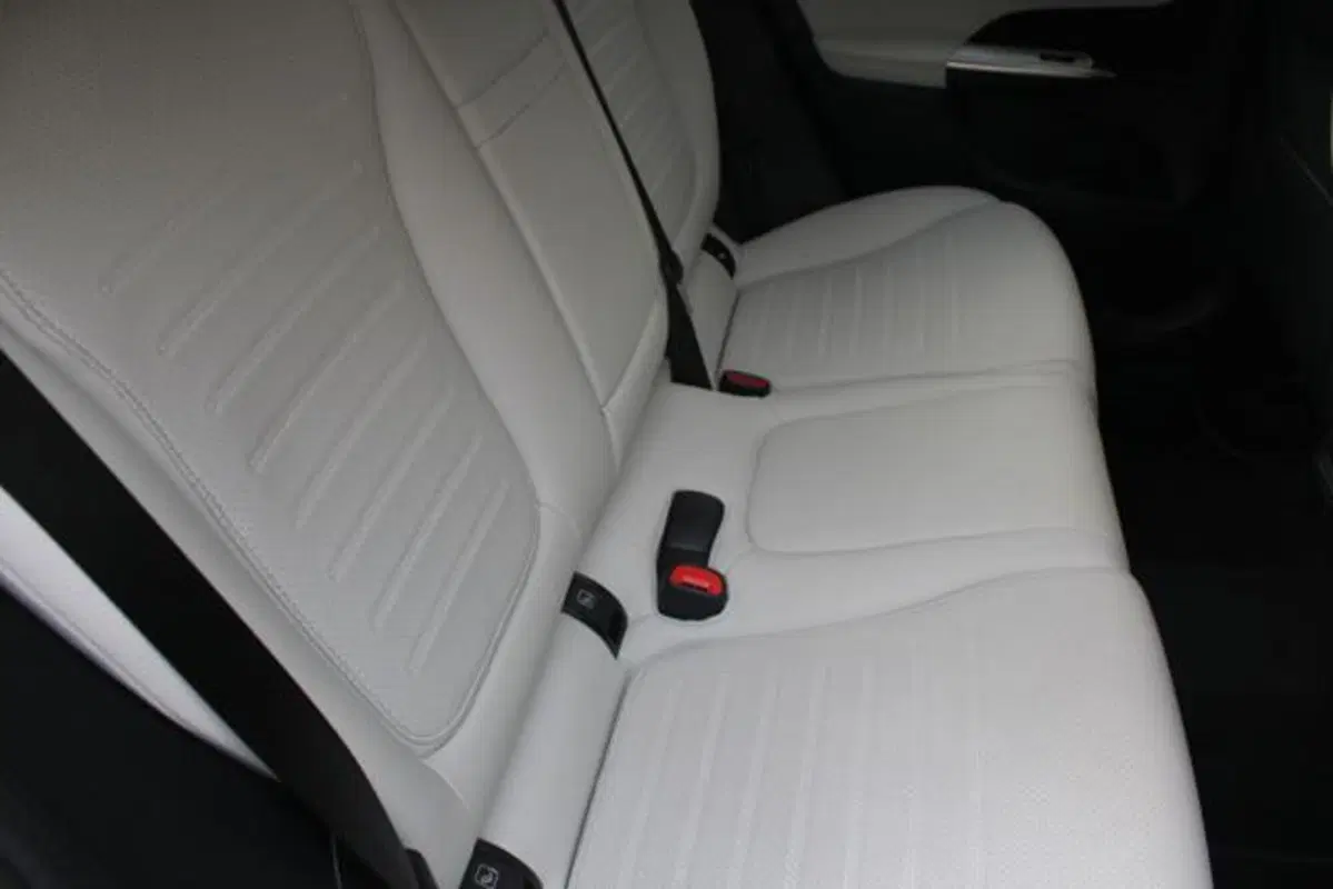 Mercedes-Benz GLC usata a Lecce (9)