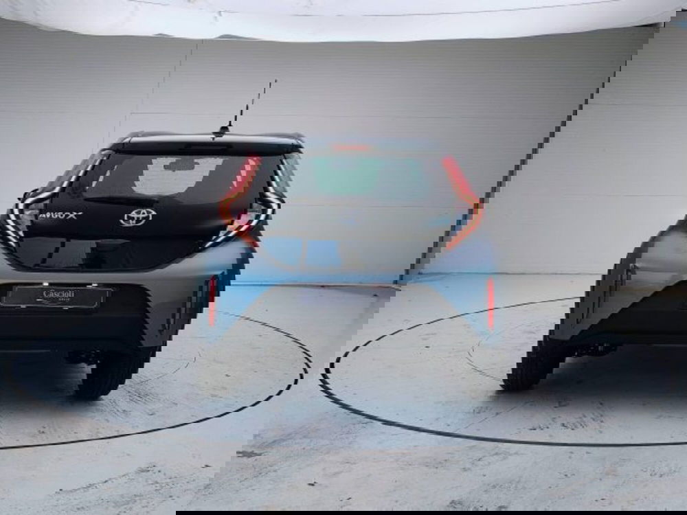 Toyota Aygo X nuova a Teramo (4)
