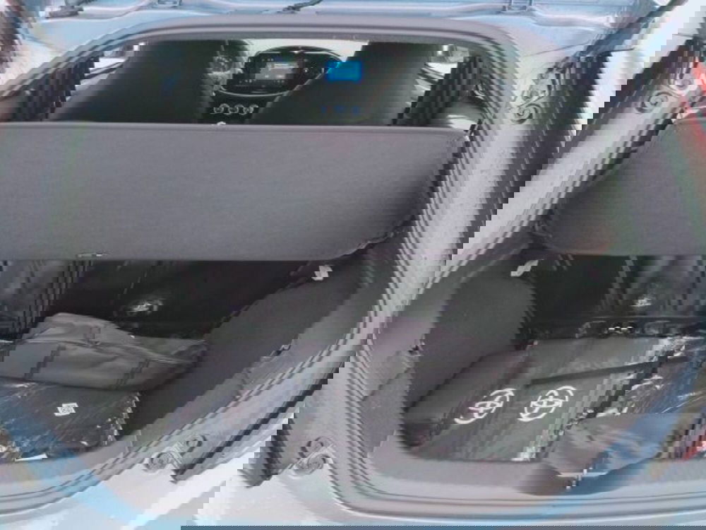 Toyota Aygo X nuova a Teramo (5)