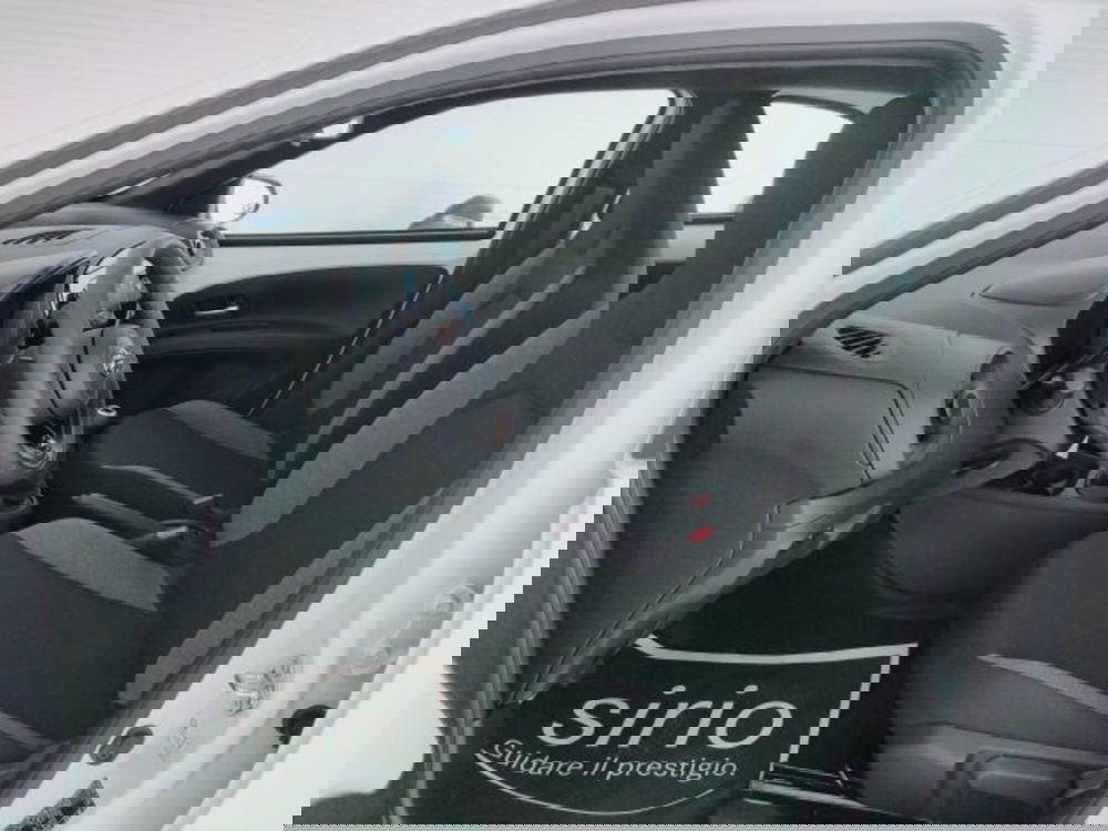 Toyota Aygo X nuova a Teramo (13)