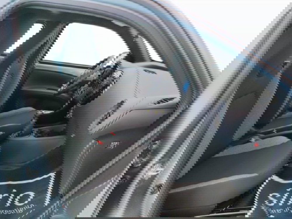 Toyota Aygo X nuova a Teramo (11)