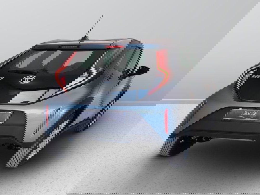 Toyota Aygo X nuova a Teramo (6)