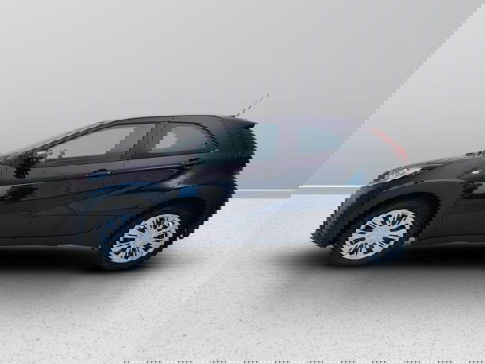 Toyota Aygo X nuova a Teramo (3)