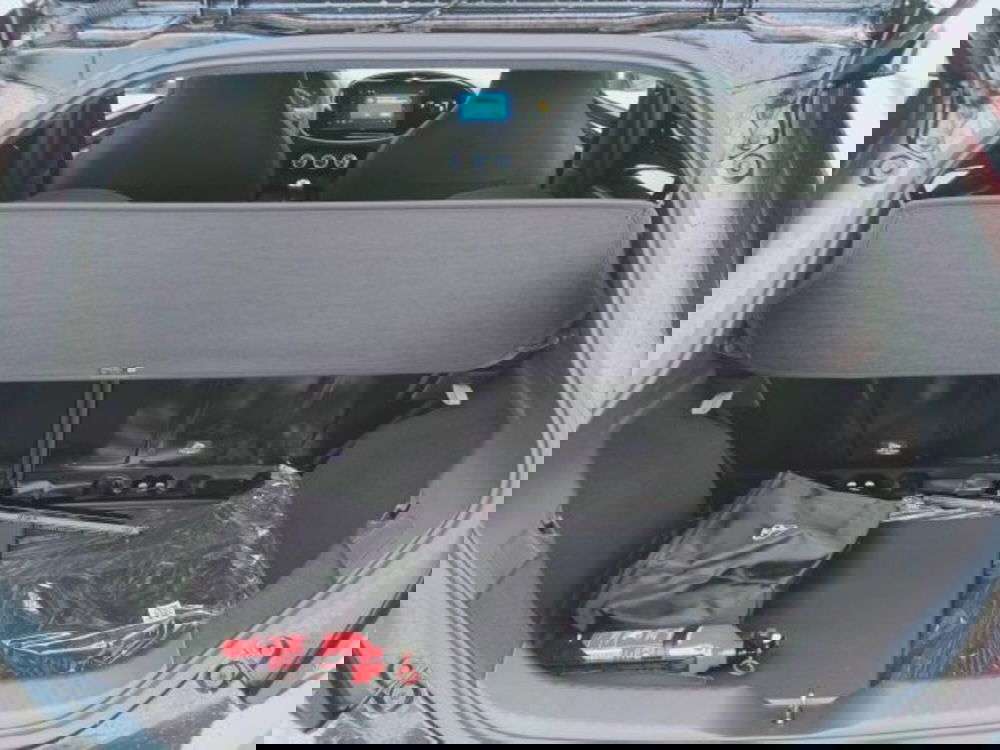 Toyota Aygo X nuova a Teramo (5)