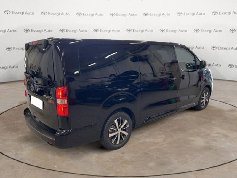 Toyota Proace Verso nuova a Vercelli (15)
