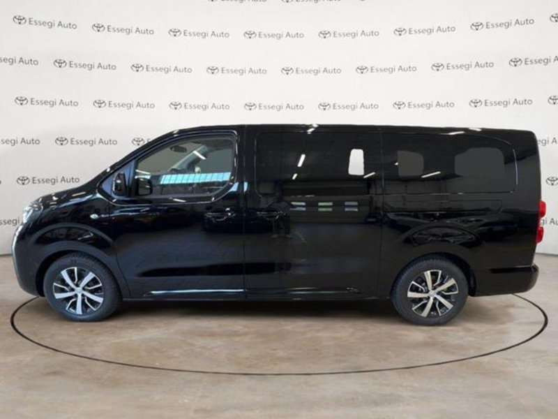 Toyota Proace Verso nuova a Vercelli (2)