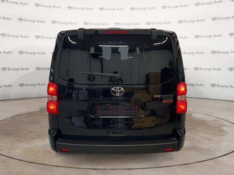 Toyota Proace Verso nuova a Vercelli (3)