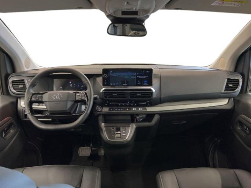Toyota Proace Verso nuova a Vercelli (9)