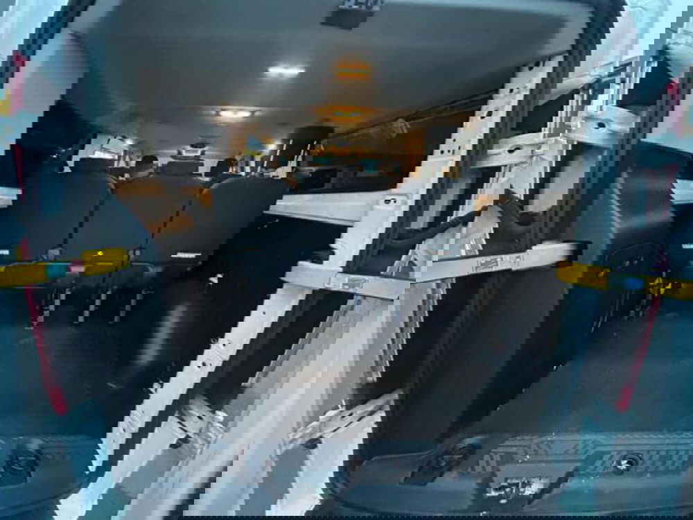 Ford Transit Custom Furgone usata a Lucca (14)