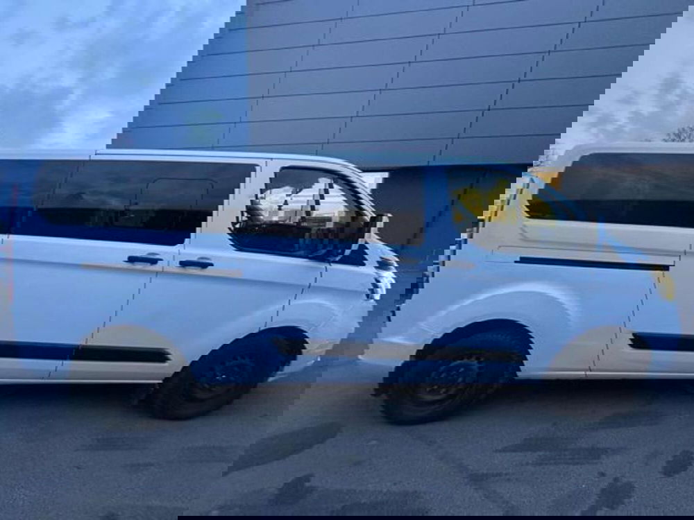 Ford Transit Custom Furgone usata a Lucca (4)