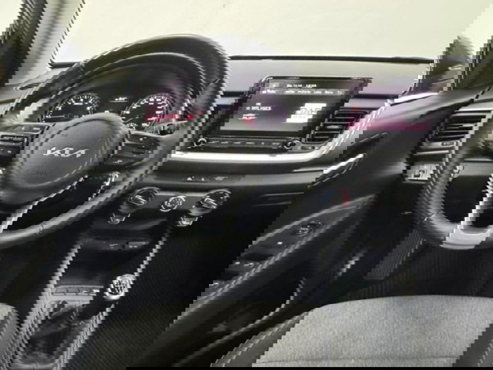 Kia Stonic usata a Como (10)