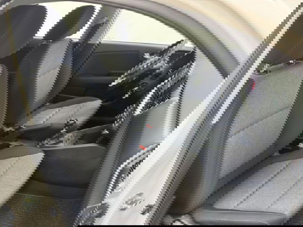 Kia Stonic usata a Como (3)