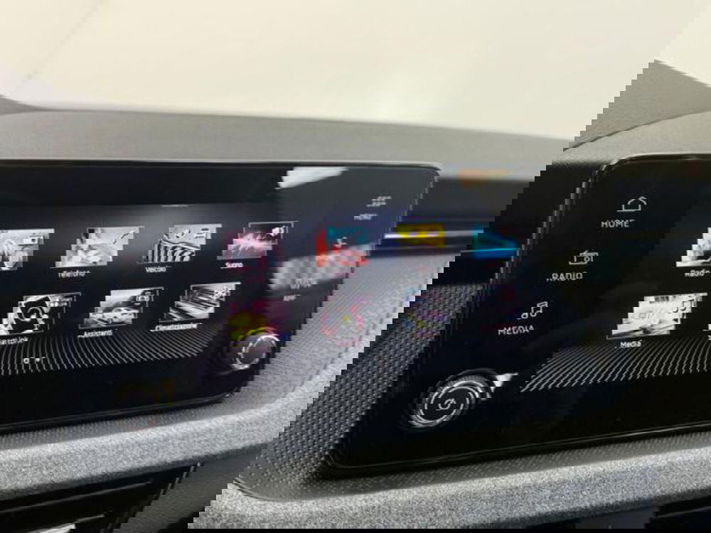 Skoda Kamiq nuova a Como (13)