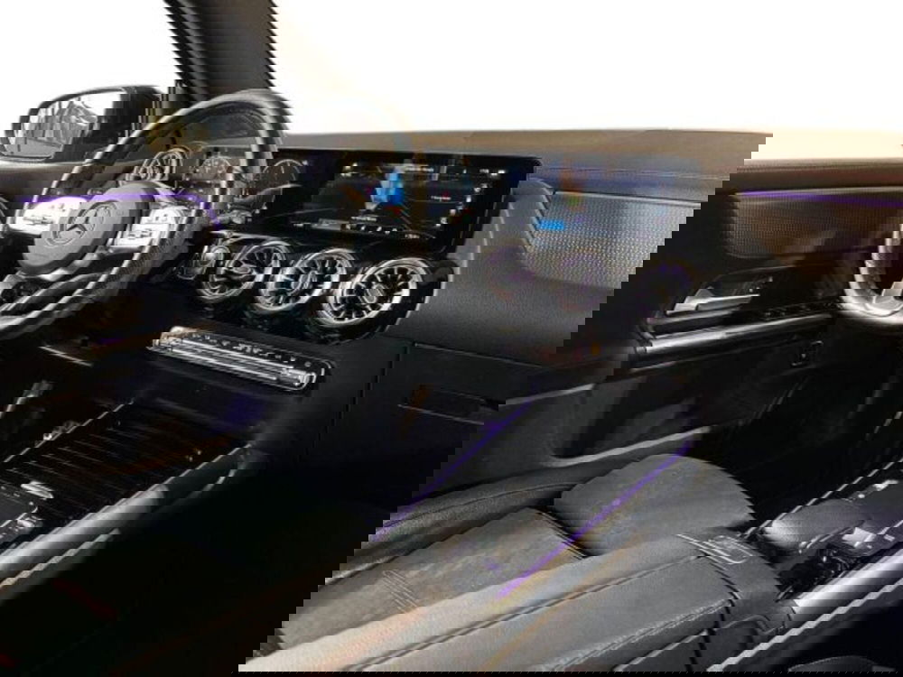 Mercedes-Benz EQA usata a Bologna (15)